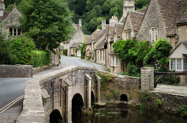 16 Cotswold Village Tour stopping at Cirencester